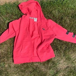 PINK sweatshirt-Never worn! Just doesn’t fit right